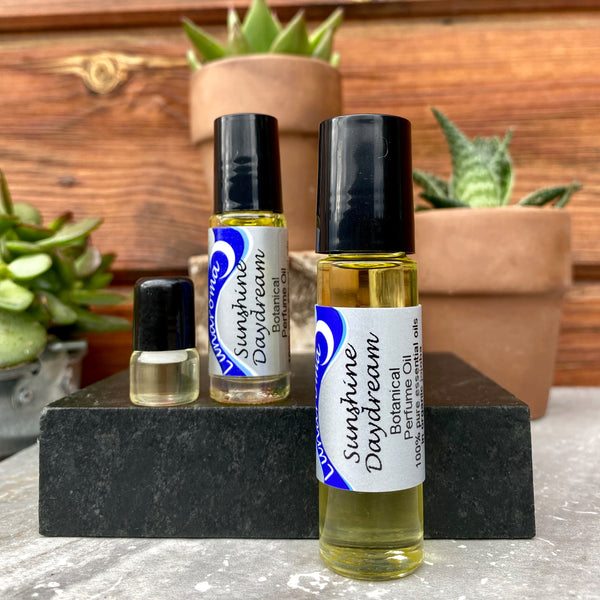 Eternal Sunshine perfume oil ライムゼストタイバジル Sunshine Daydream Perfume Oil – Lunaroma Aromatic Apothecary