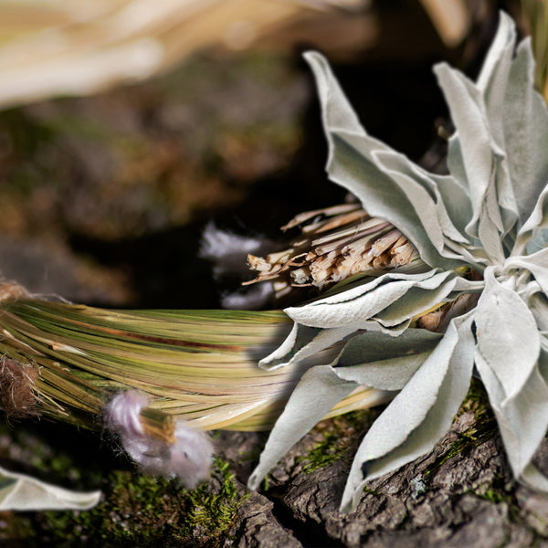 Organic White Sage and Sweet Grass Hydrosol